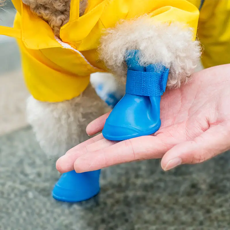 Wholesale Dogs Rain Shoes  Waterproof Pet Shoes Foot Cover Soft Outdoor Walking Running Luxury Pet Dog Rain Shoes