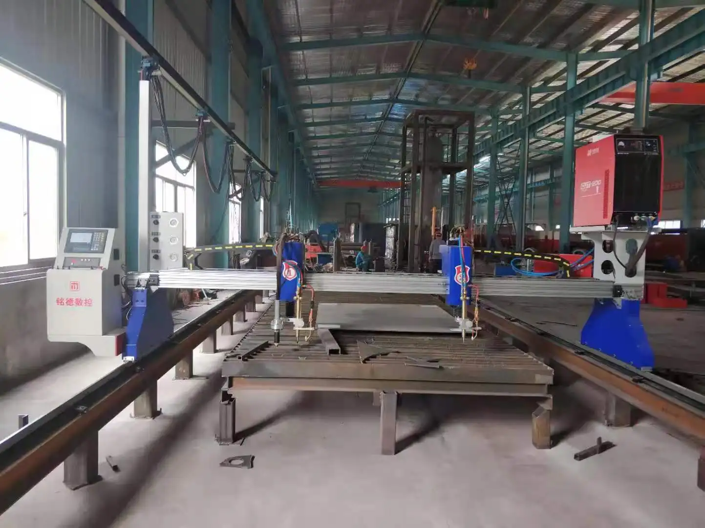 Gantry type heavy duty CNC plasma and oxy-fuel cutting machine for 30mm