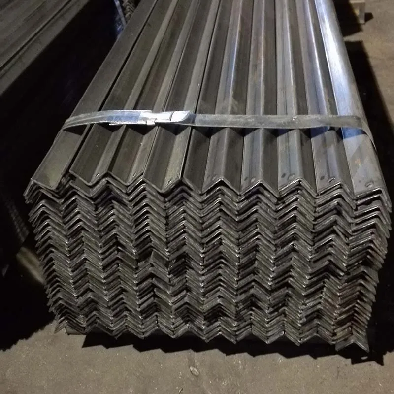 SS400 Q235B ANGLE BAR GALVANIZED 3-24MM THICKNESS 50X50 63X63 6-12M GI EQUAL ANGLE BAR MANUFACTURER