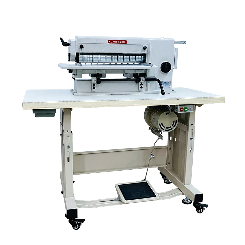 OEM Made Hot Sale Easy To Operate And High Precision Shoe Genuine Leather Cutting Machine