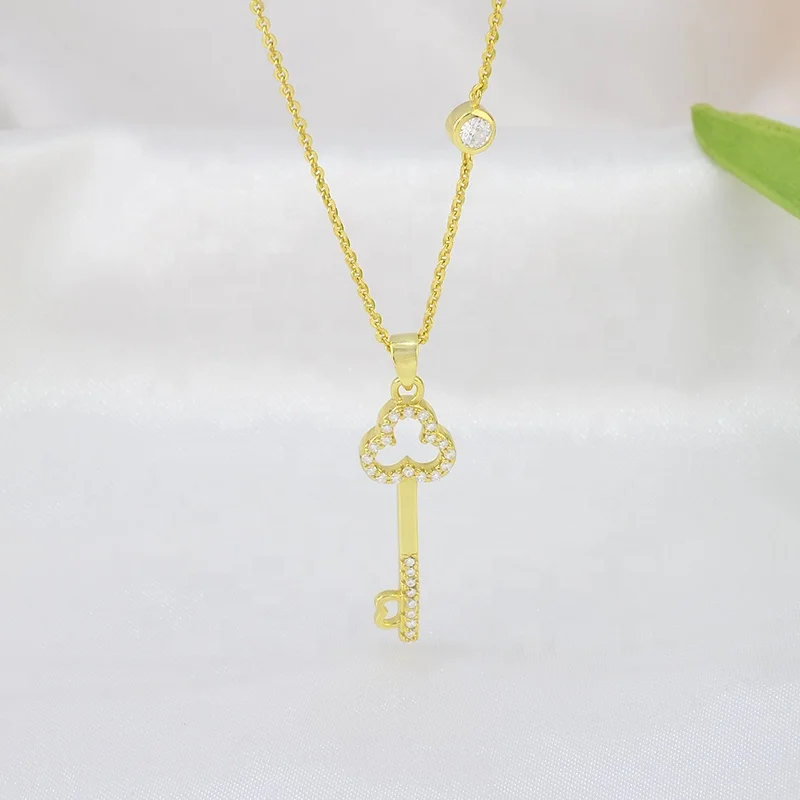 Wholesale Fashion Fancy Chain ice Out zircon Stone 18K Gold Plated Key Locket Necklace 925 Serling Silver Jewelry