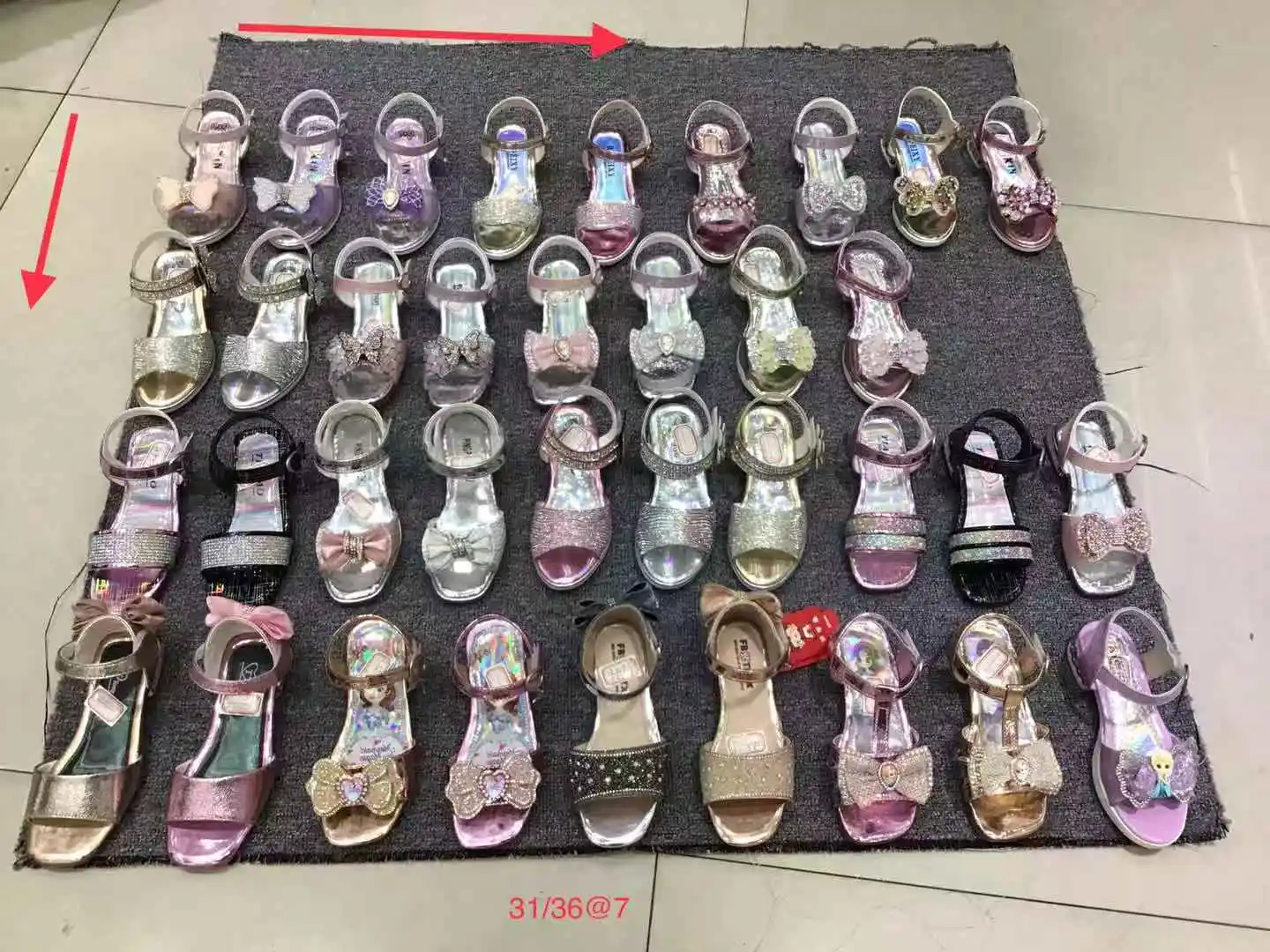 stock kids sandals 1.4-5.5 usd delivery soon stock shoes zapatos de stock para ninos