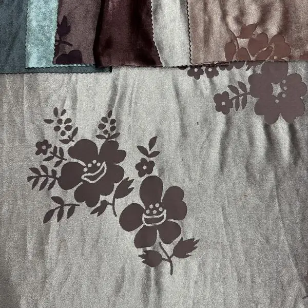 Hejin Wholesale KS Weft Knitted Fashion Korea Women Abaya Garment Fabric Brocade Dyed Korean Velvet Fabric for Clothes