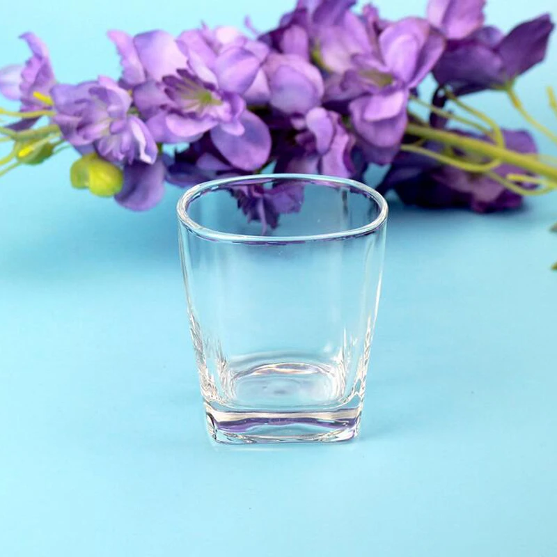 
Square wiskey vintage wine glasses 