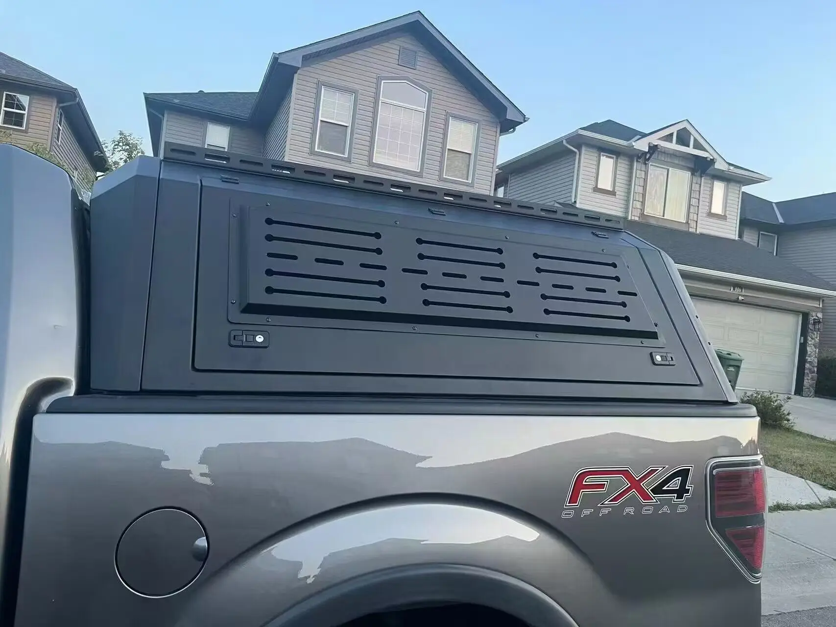 High-quality Light weight Aluminum Expedition Truck Bed Covers Toyota Hard Cover Pickups Camper Truck Canopy for Toyota Hilux