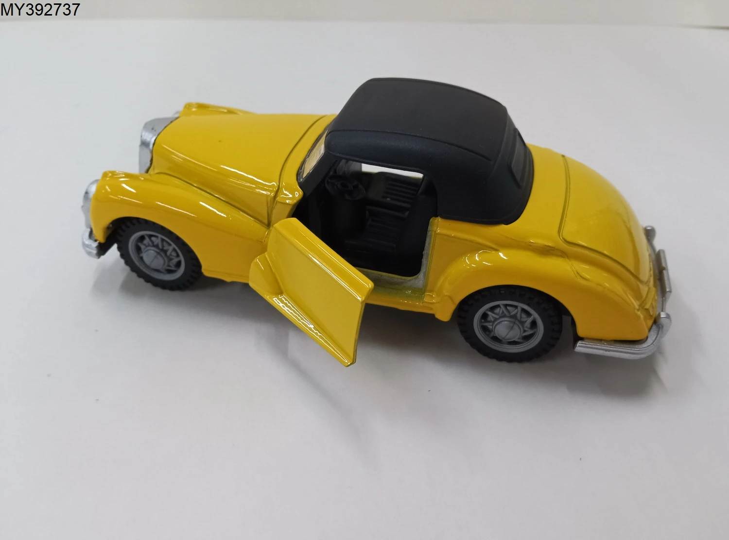 High Simulation classic old styles model metal car pull back 1:32 scale diecast vintage model cars toy