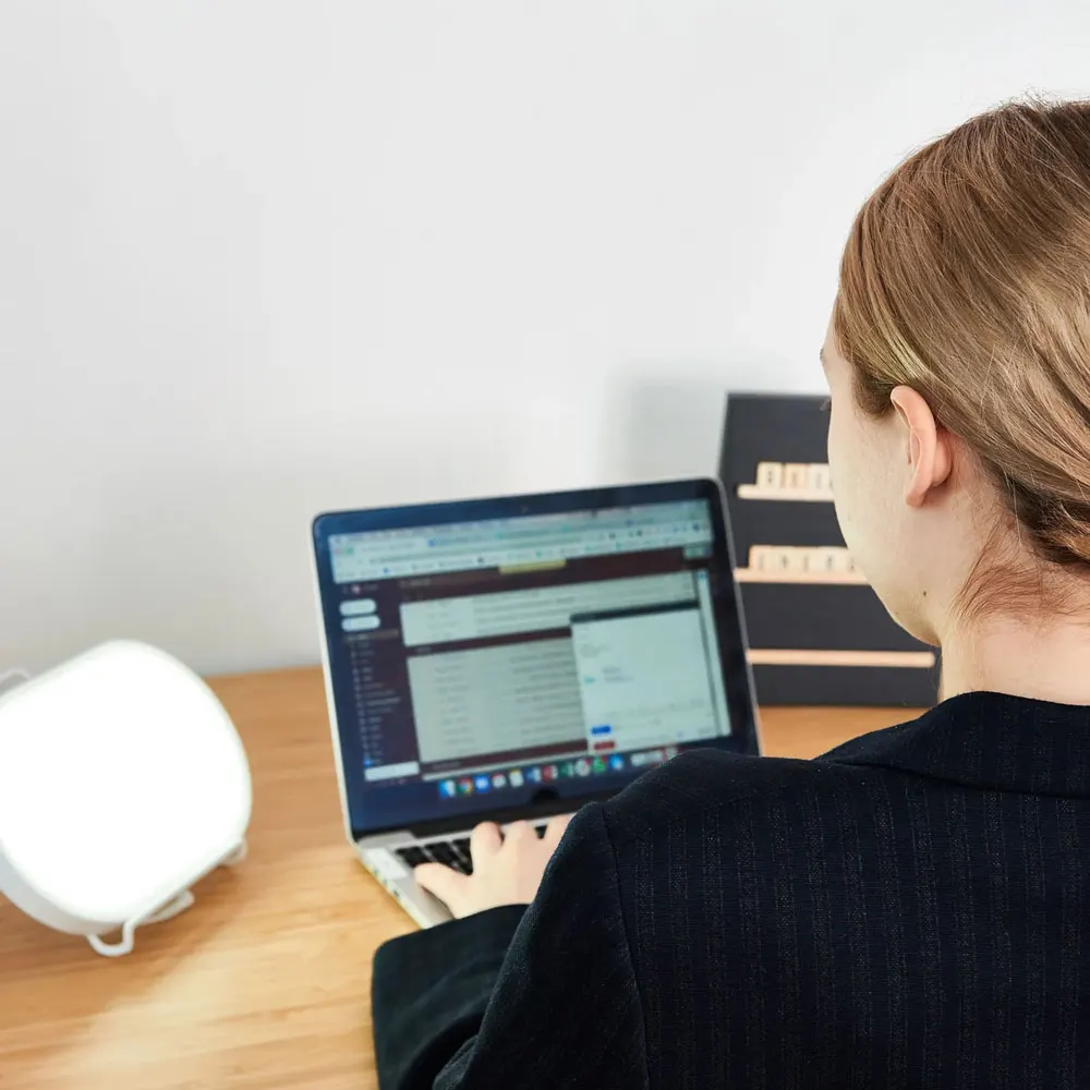 GQ-L2 Compact SAD Nature Bright LED Therapy Light Depression Patient Health-care Energy Lamp