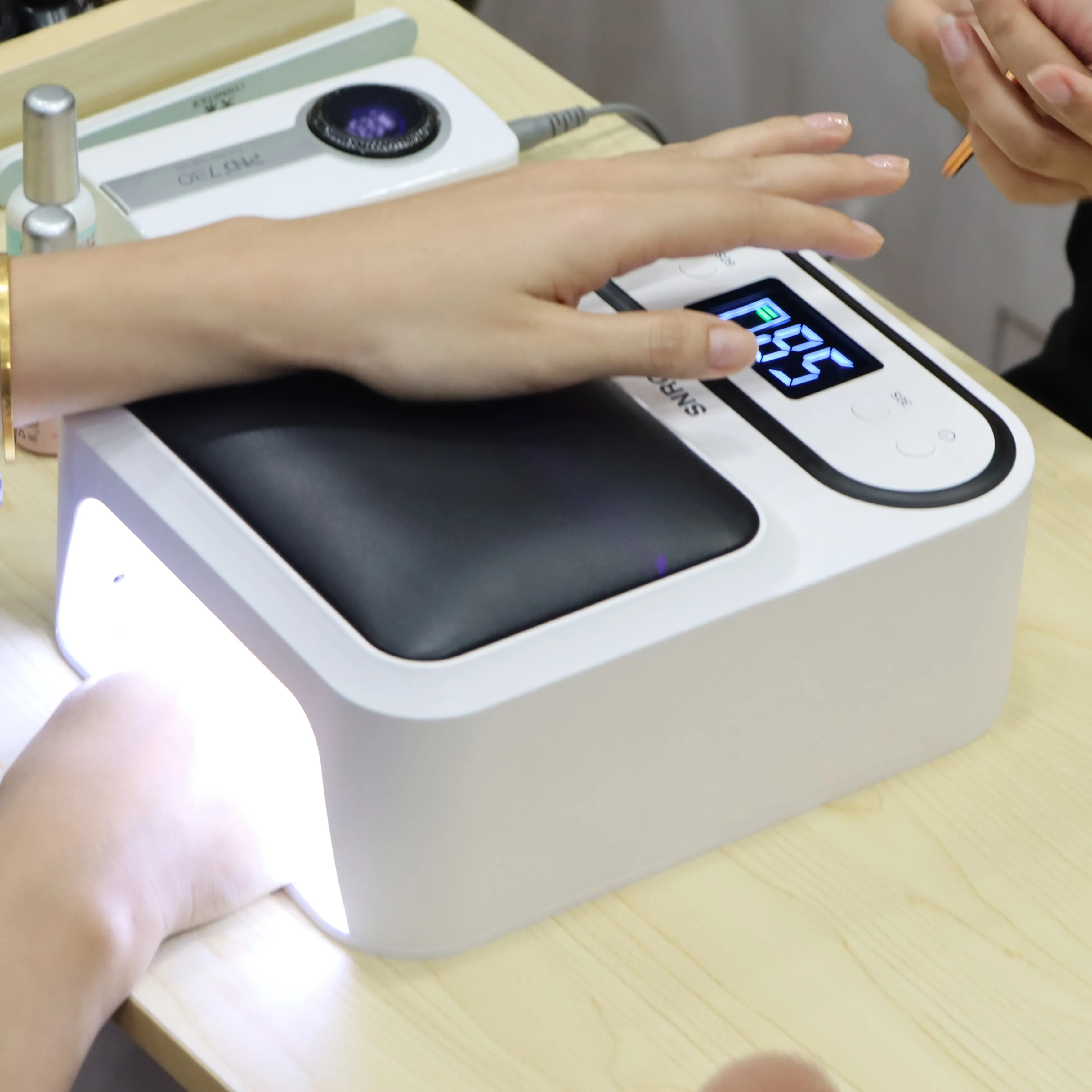 Q9 Rechargeable Cordless 2 In 1 Hand Pillow UV LED Nail lamp Nail Dryer UV Lamp Machine Gel Curing with Auto Sensor for Salon