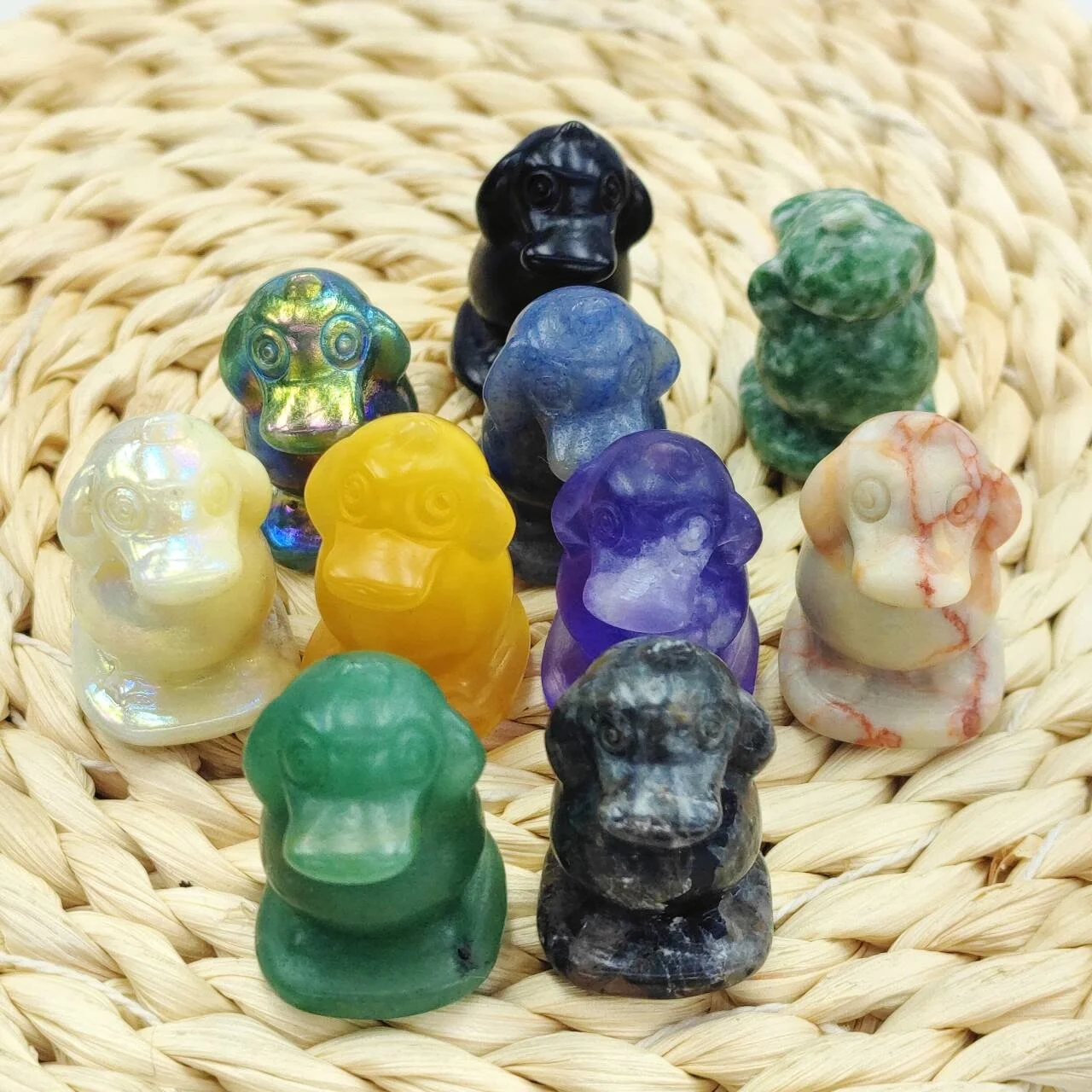 psyduck crystal Wholesale Natural Crystal Carving Polished Handmade Mini Crystal Cartoon Psyduck Caved For Gifts