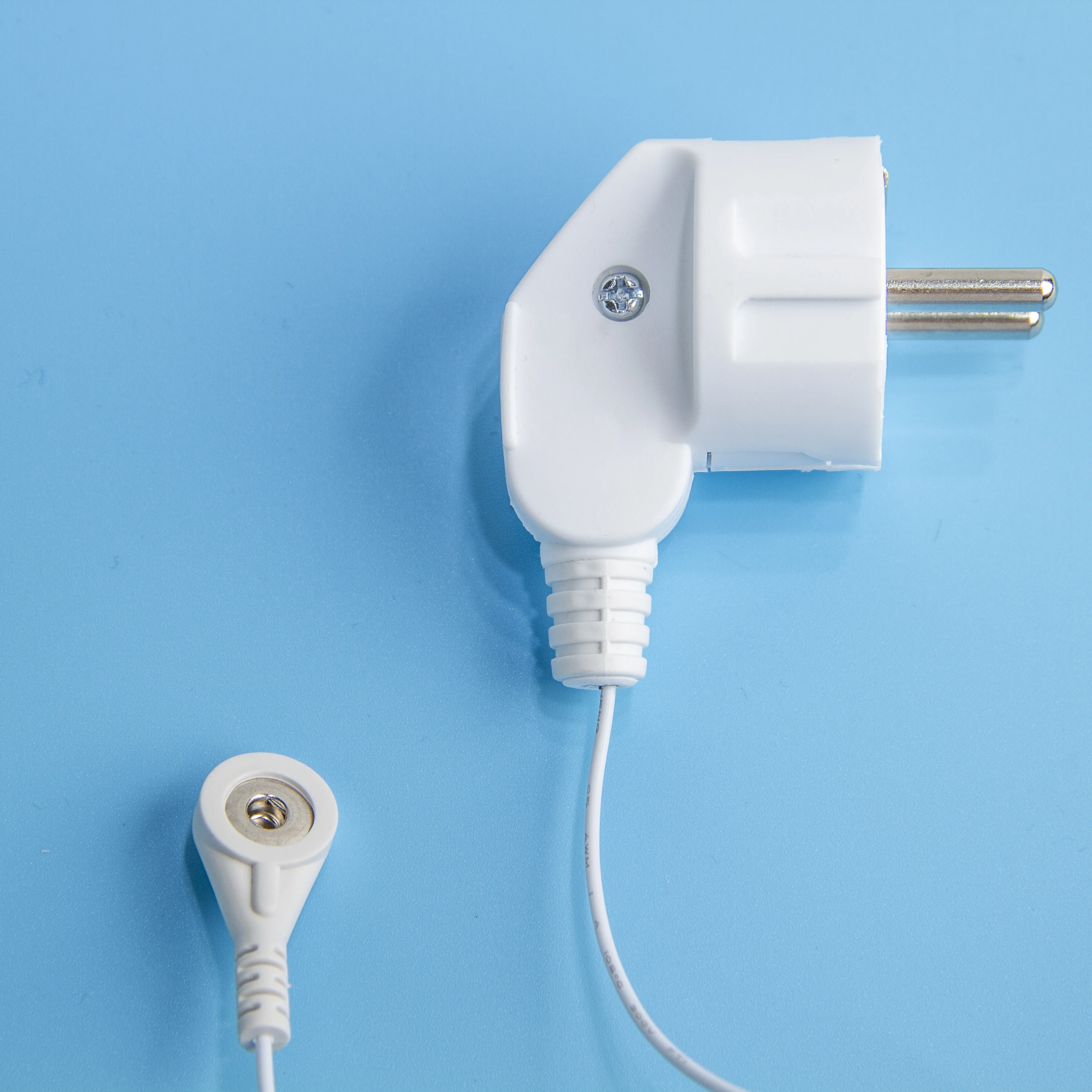 Best Conductive PU Esd grounding cord with USA/EU  plug portable connect with earthing cord for silver bed sheet