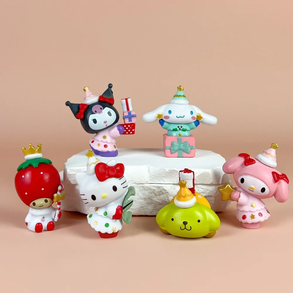 6pcs/set New Design sanrios family blind box Action Figure Christmas My Melody Kulomi Cute Cake Decoration Anime Action Figures