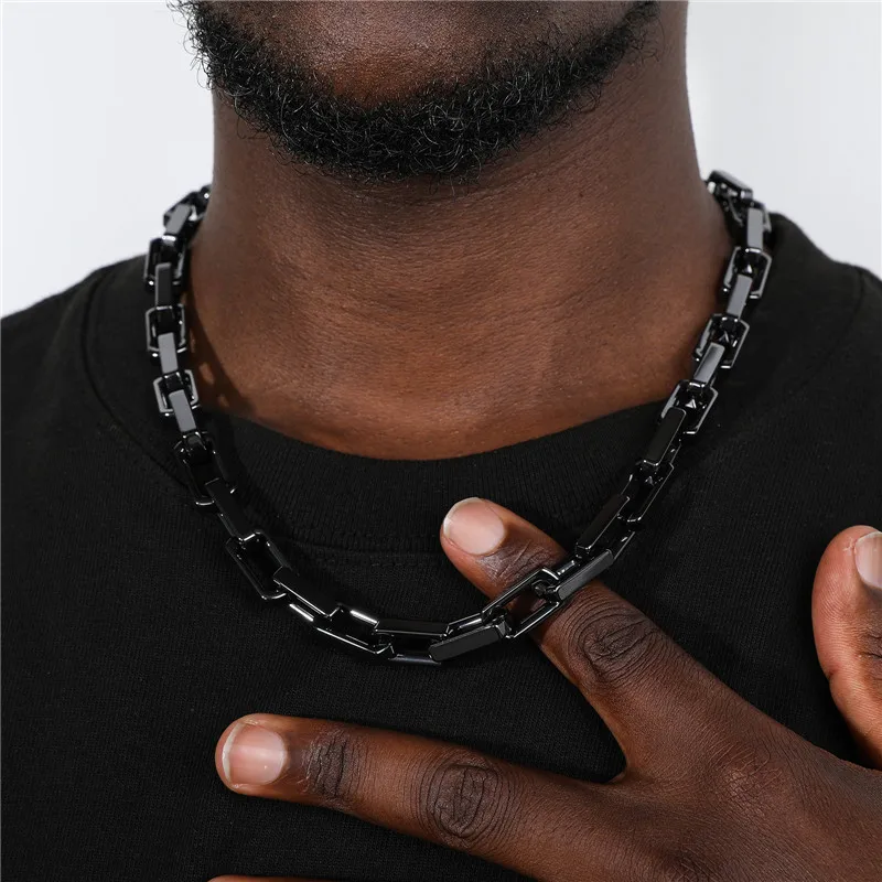 2022 New Arrival Titanium Steel Jewelry Pink Black White Ceramic Coated Chunky Rectangular  Link Chain for Men and Women Jewelry