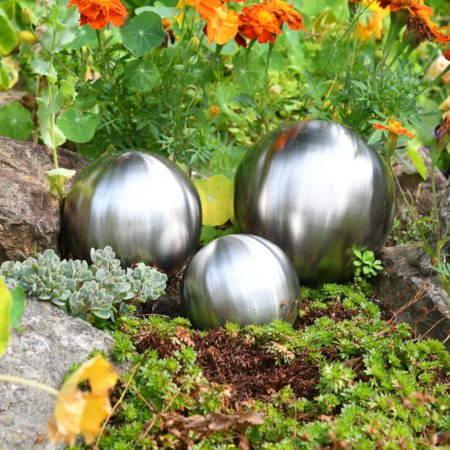 Large Size Outdoor Garden Decor Sculpture Ball Hollow Modern Hot-selling Garden Gazing 304 Stainless Steel Balls For Outdoor