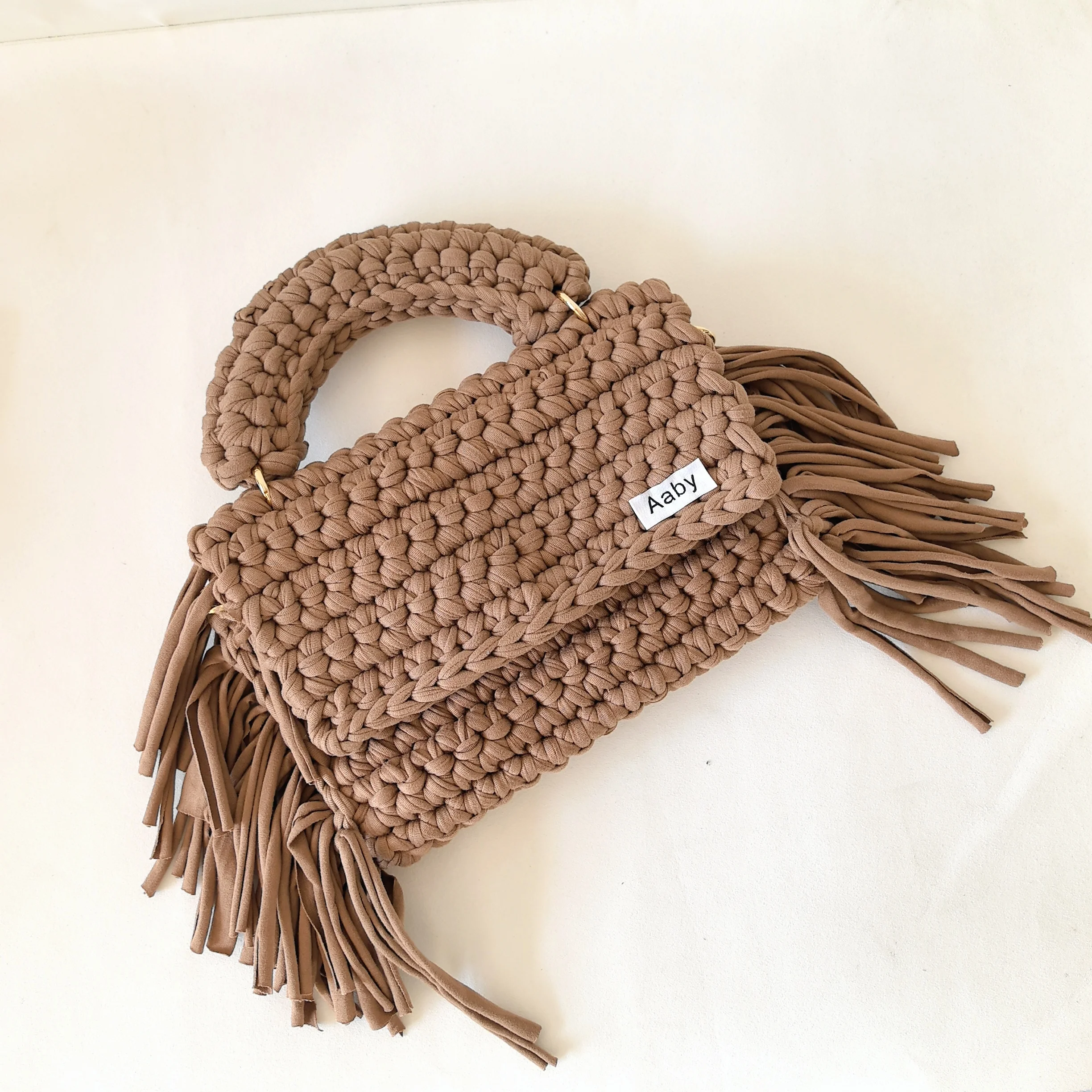 Good Quality New Arrival Women Handmade Solid Color Crochet Handbag T-shirt Yarn Tassel Crochet Shoulder Chain Bags