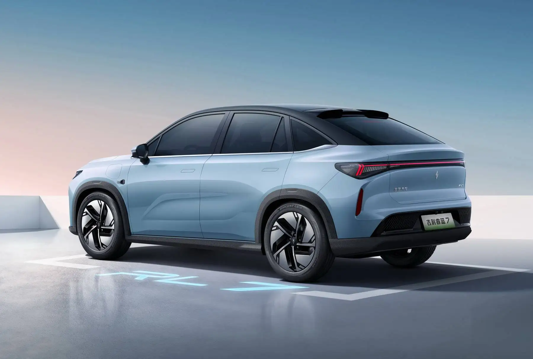 LIVAN 7 Electric Car High Speed New Electric Vehicles LIVAN 7 Electric Car Best Electric Car