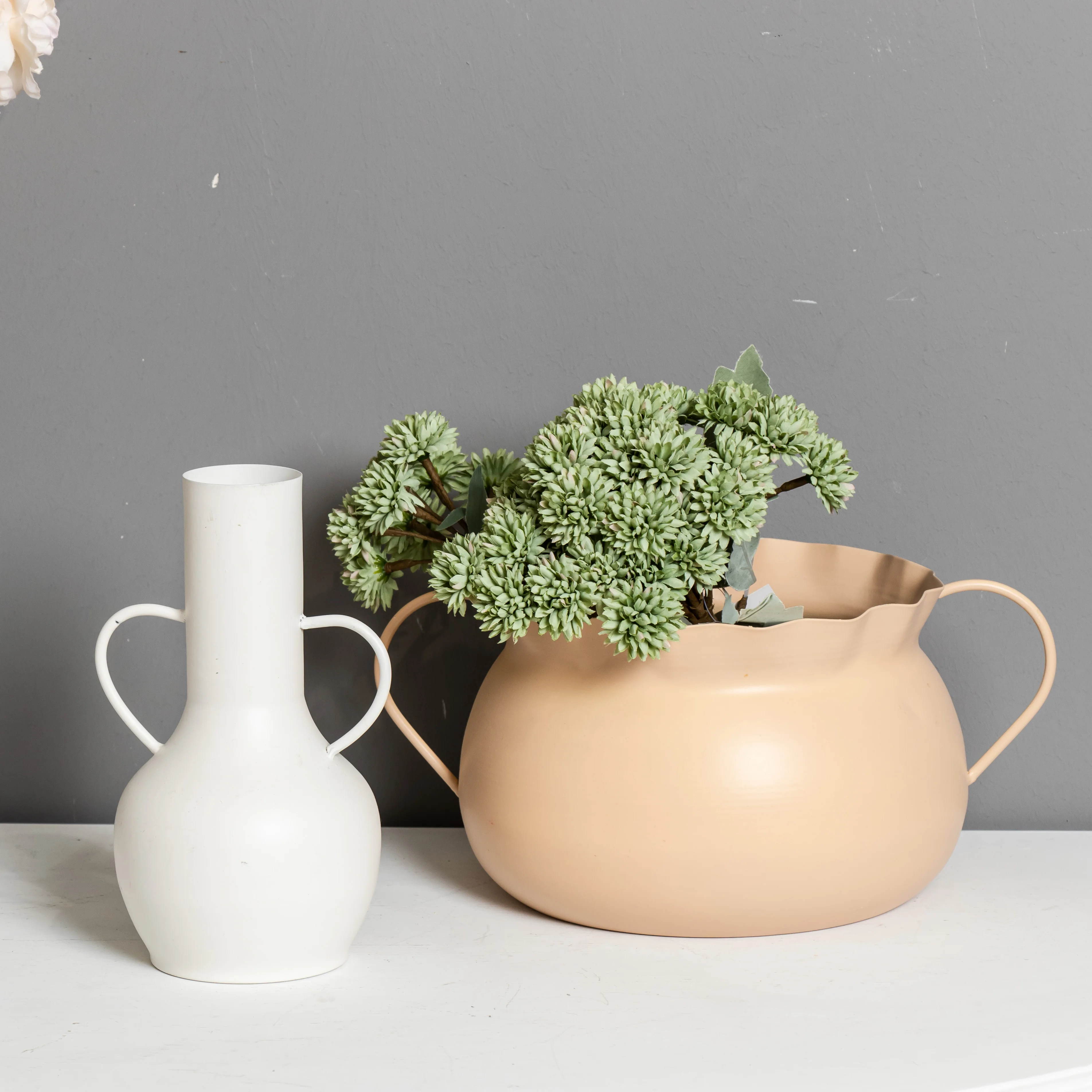 Iron Flower Vase Bowl White Metal White Modern Style Flower Vase