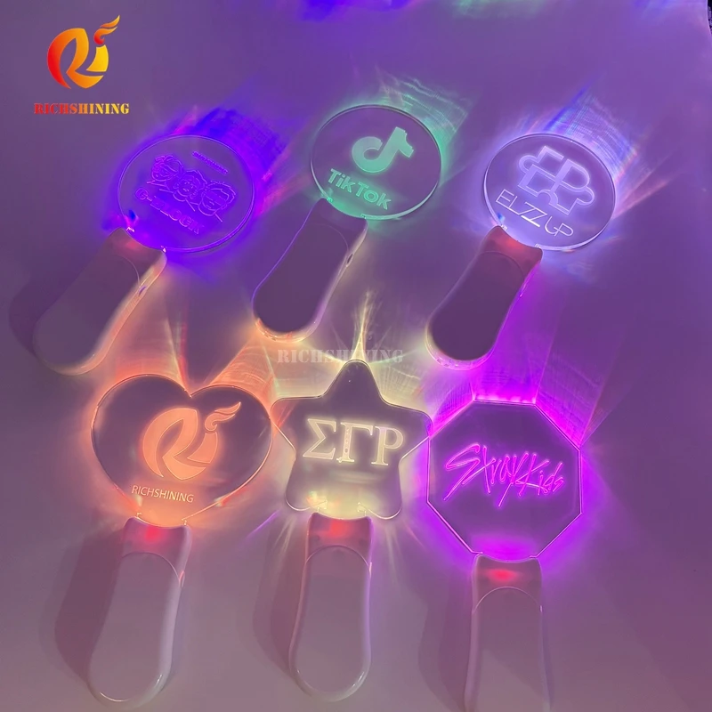 Richshining Custom Design Party Favor Programmable Light up Acrylic Stick 15 Colors Changing Concert Cheer for Fan