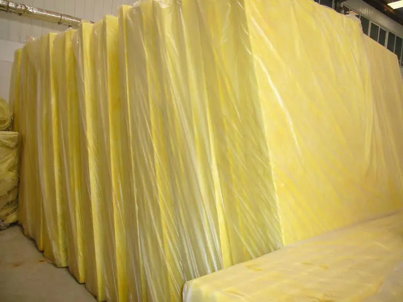 China manufacturer heat insulation loose glass wool panel building materials roof wall thermal insulation