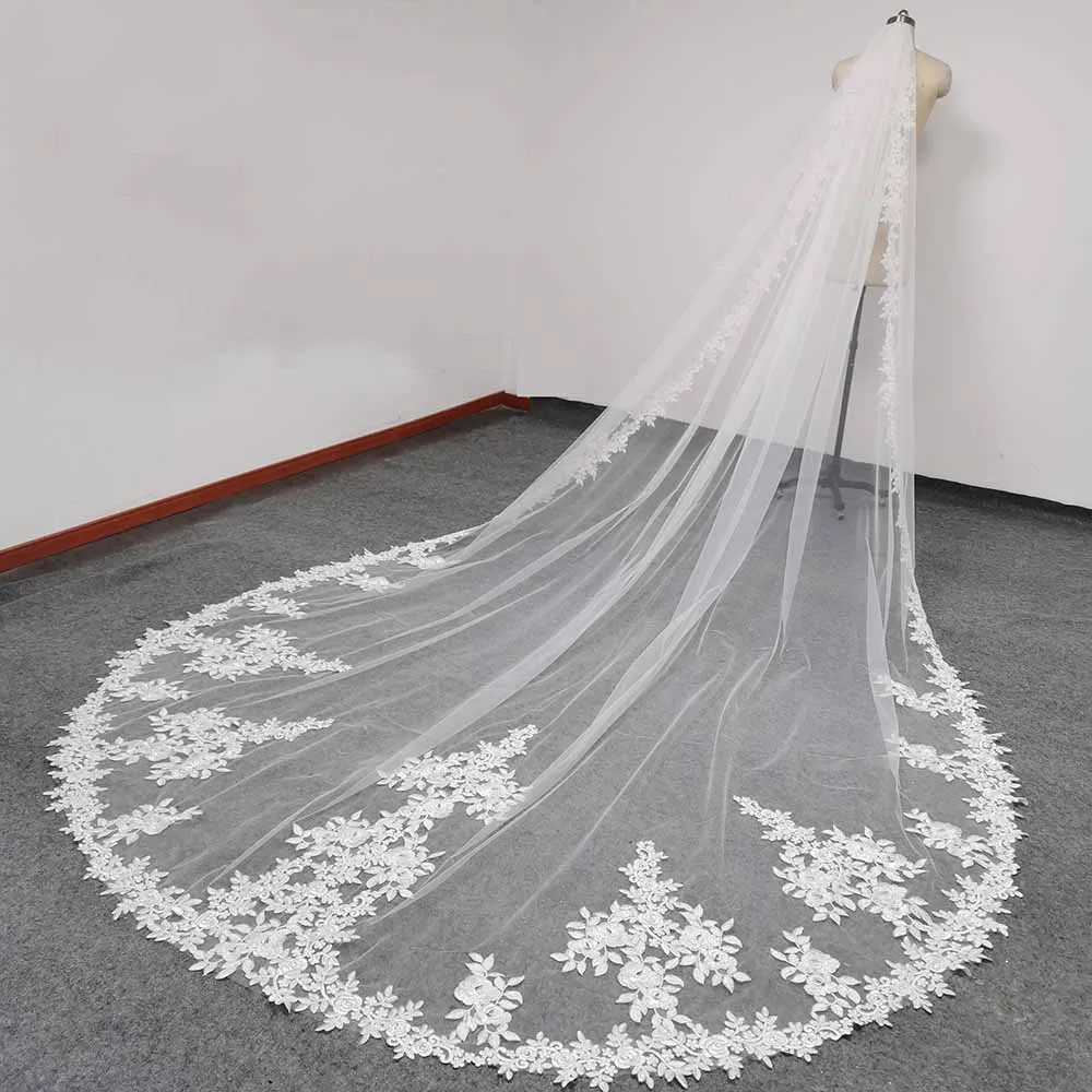 LUOXIN Luxury 4 Meters One Layer Ivory Bridal Veil Long Lace Wedding Veil with Comb