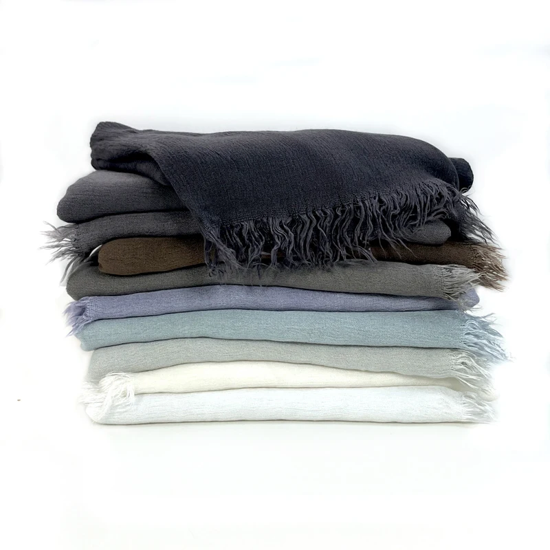 Hot sale ethnic soft light weight rayon modal hijabs solid head 100% viscose cotton scarf tassels shaded shawls muslim women