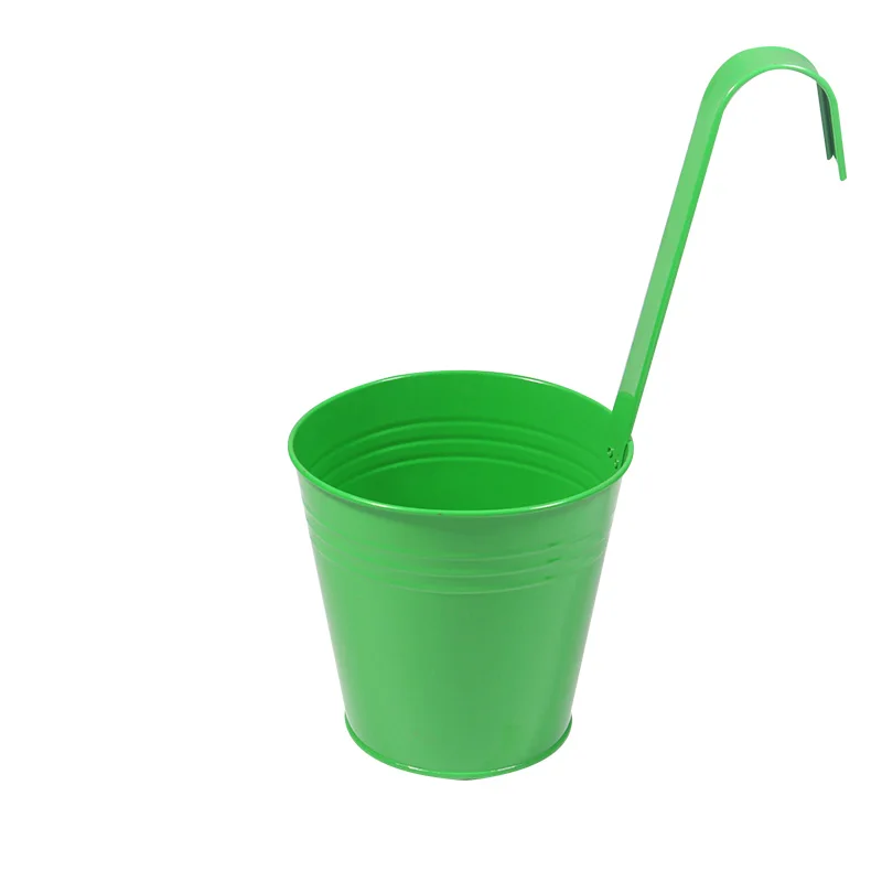 Wholesale Cute Small Pink Metal Tin Bucket Hanging Flower Plant Pots Fence Hanging Pot With Detachable Hook For Garden Planting