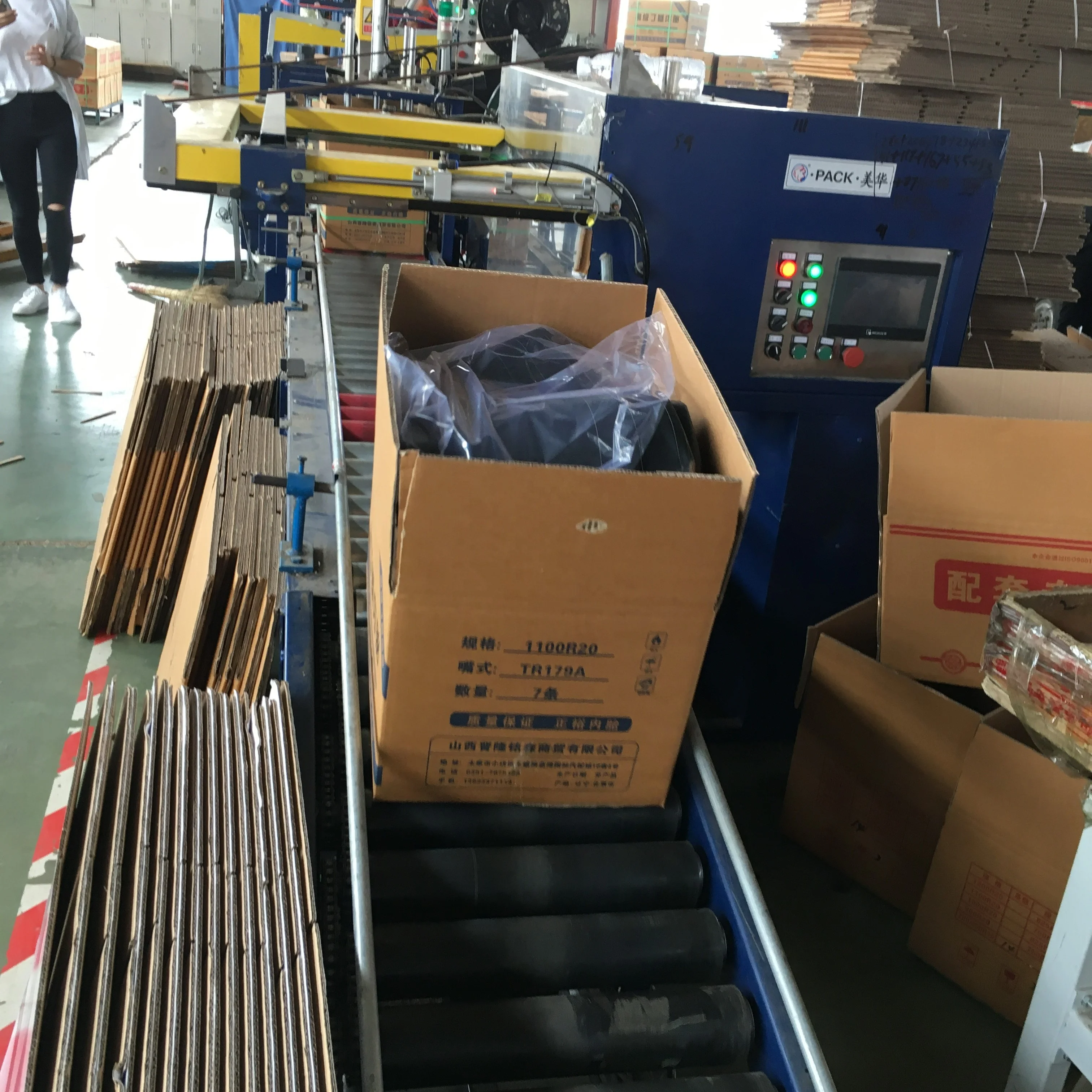 INNER TUBES OF RUBBER cheap heavy duty truck tyre inner tube 1400R20, Made in China car tyre inner tube