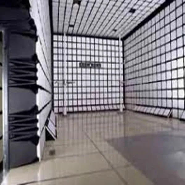 1MHz to 3GHz meet 110dB EMC Anechoic chamber
