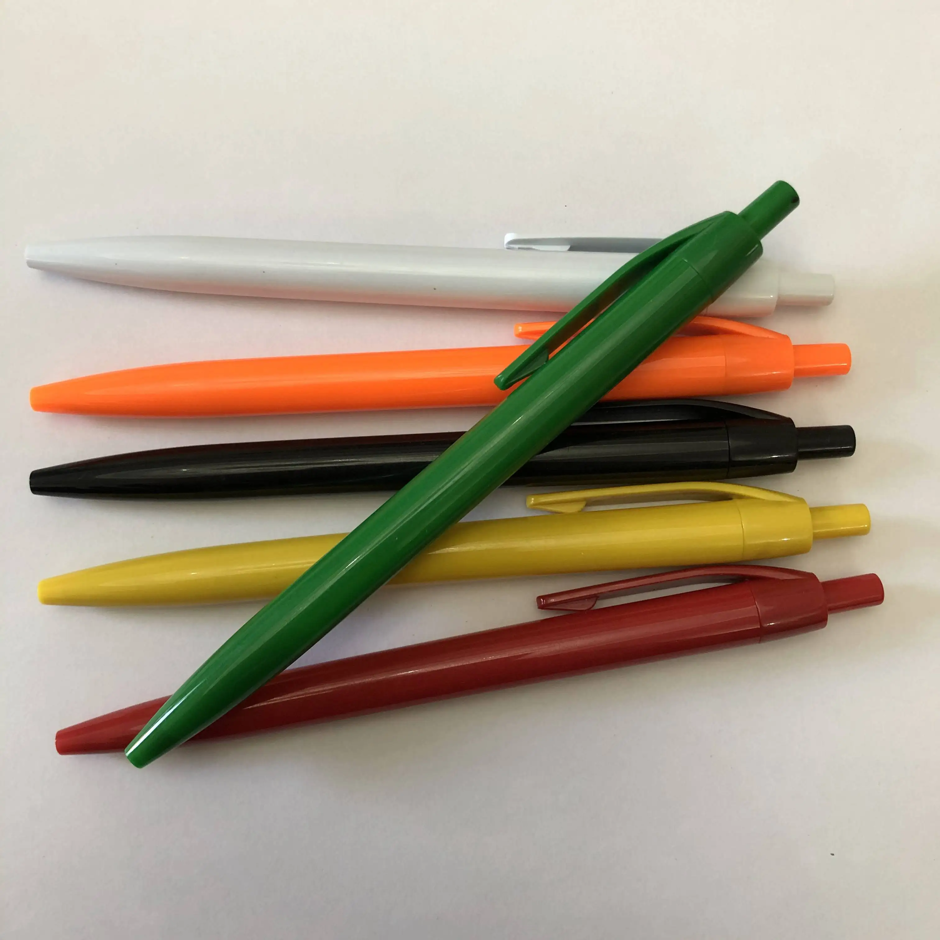 Promotional gift solid barrel ball pen brand personalized logo wholesale advertising hotel pen office ball pen