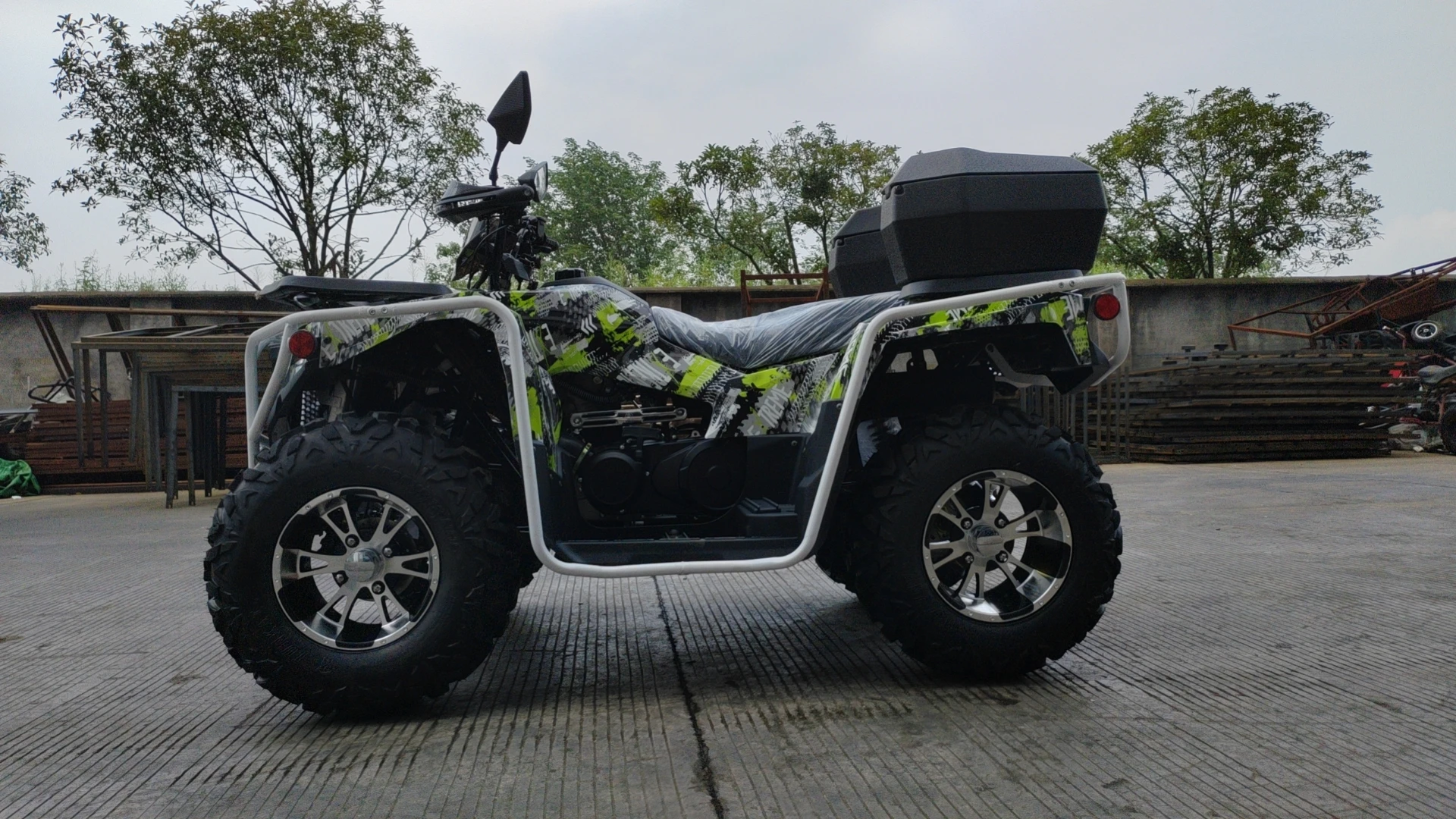 Cheap Gasoline ATV For Adults Big Off Road Tires Big Headlight 300cc UTV 4 wheel four wheeler Power By Fuel Oil
