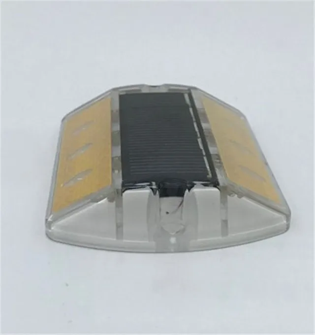 
High Brightness Plastic Solar Road Marker Cat Eyes Reflectors 