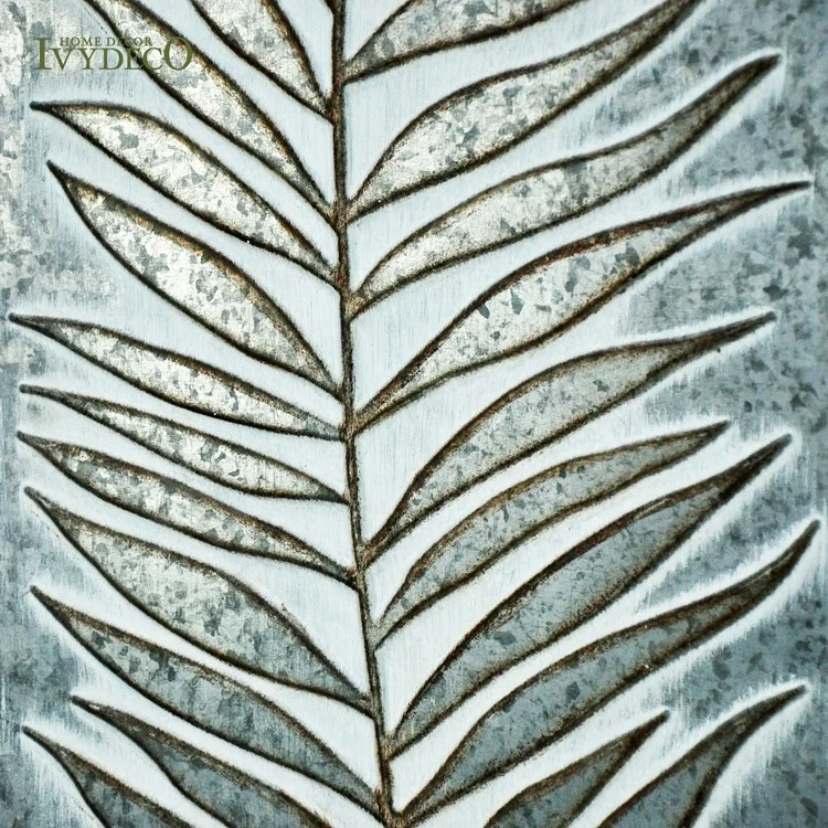 IVYDECO Antique Fern Leaf Impression Wood Frame Metal Wall Art for Livingroom