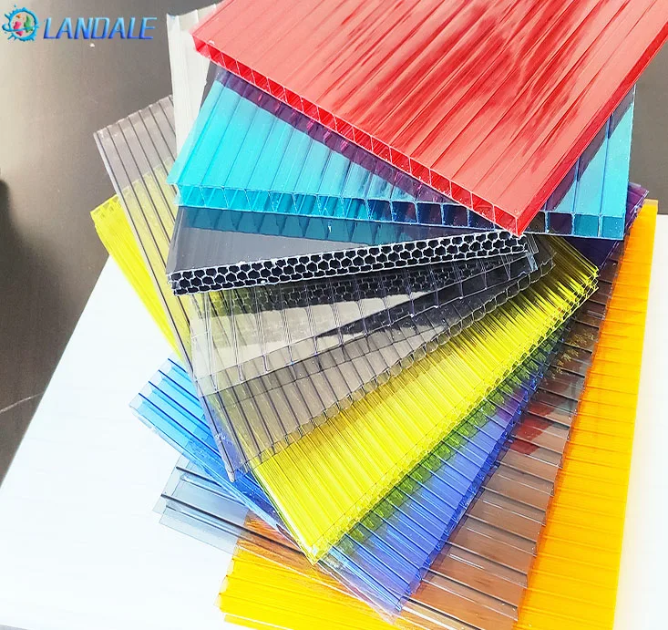 Transparent plastic polycarbonate/transparent roofing panels suitable for greenhouses