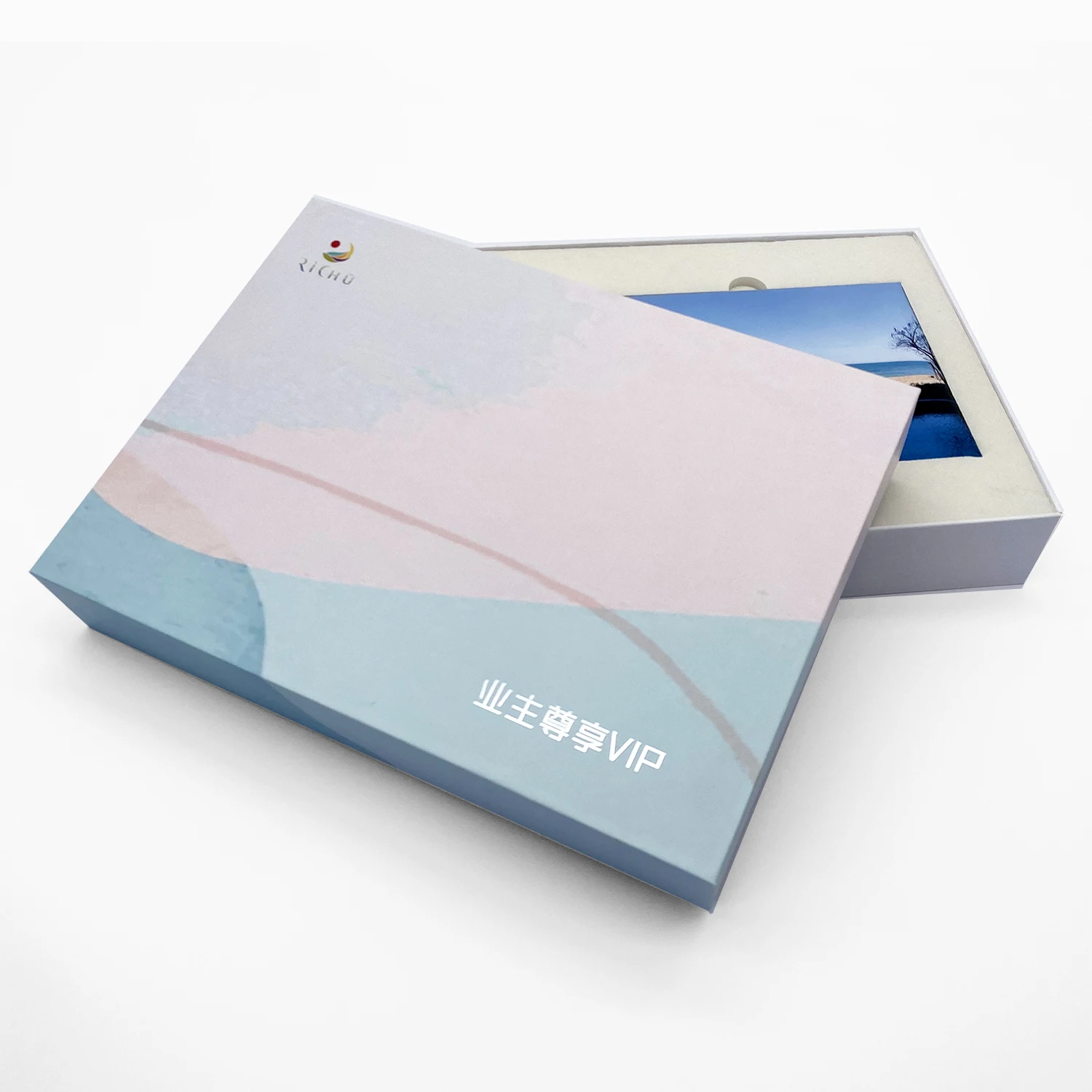 Customized Luxury Sliver Hot Stamping Logo Foam Insert VIP card Packaging Lid and Base Paper Box