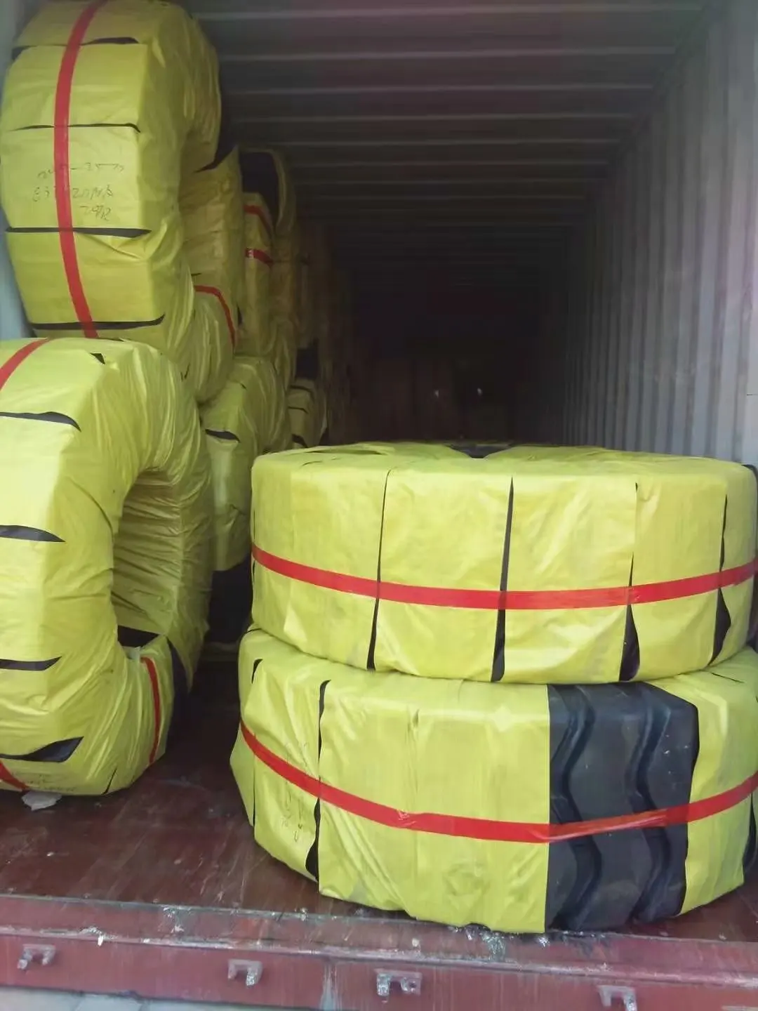 Шины для погрузчиков 23,5-25, китайские шины OTR 23,5-25, шины для внедорожников