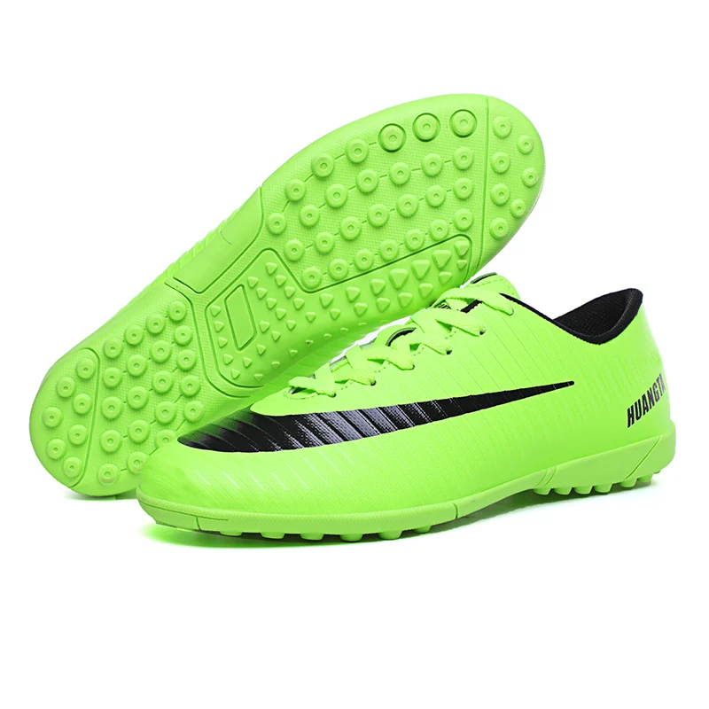 
Comfortable Turf Soccer Shoes Light Weight Soccer Shoes Football 