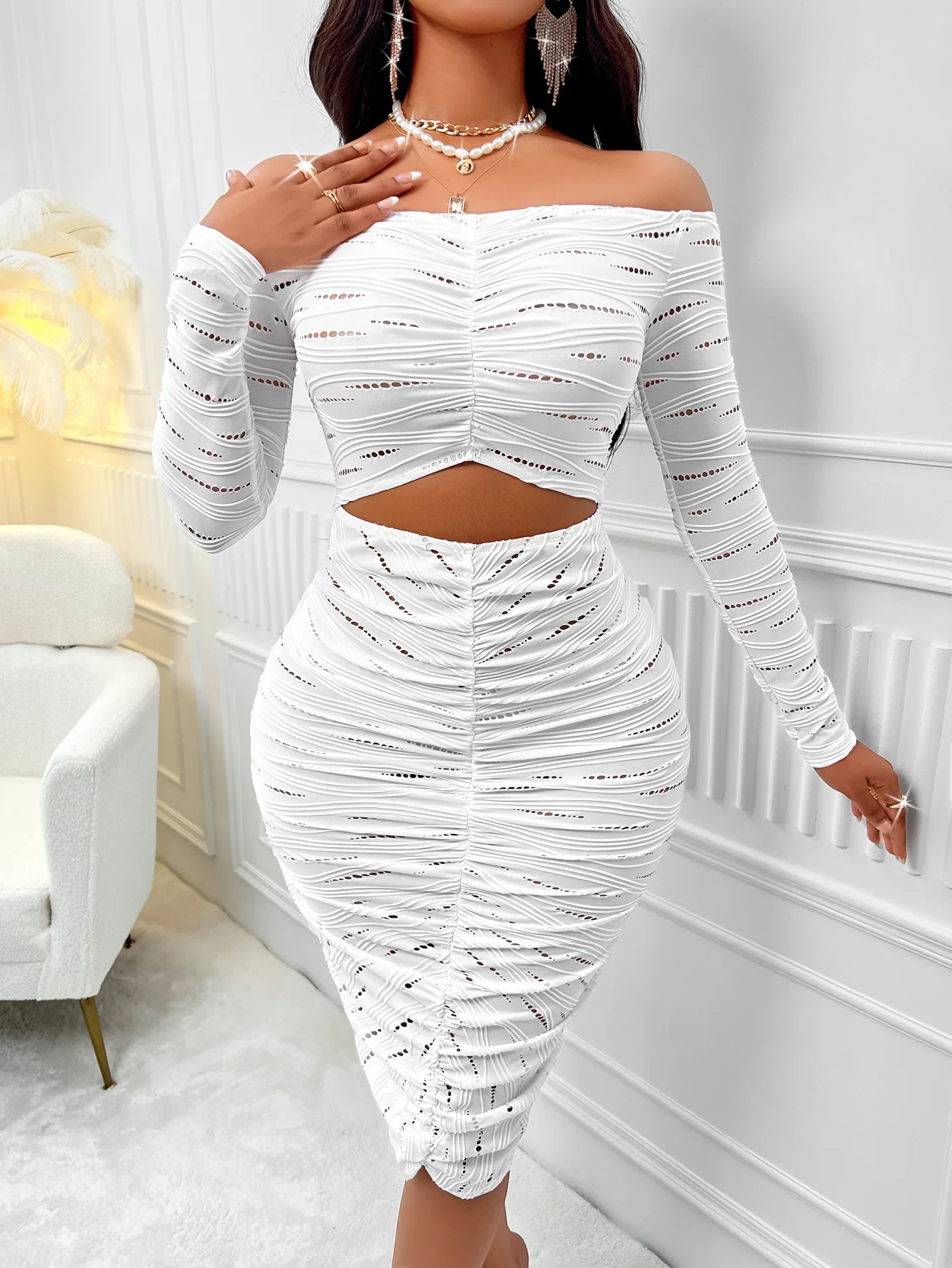 Wholesale hot fast shipping 2024 autumn new fashion sexy solid color one line shoulder long sleeve hollow white dress
