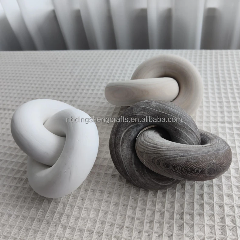 Wood Chain Link Decor for Home Hand Carved Wooden Two Segmental Wooden Rings