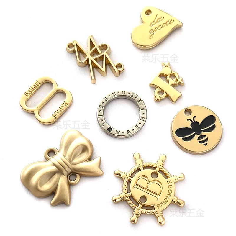 Wholesale Custom Logo private zinc alloy label Engraved Sewing Metal Garment Labels DIY Metal Tag bag label for clothing