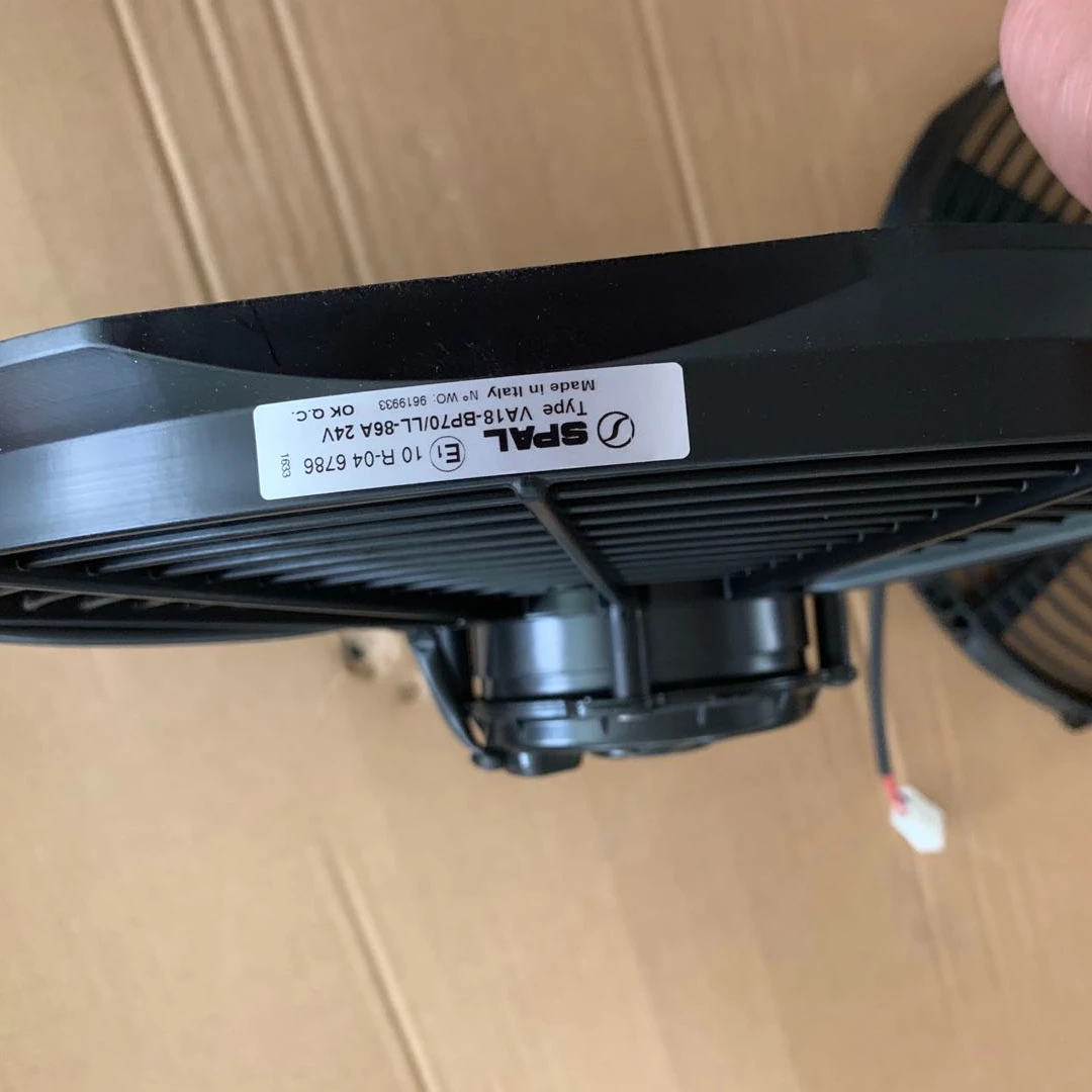 SPAL  fan original 24v 16inch condenser fan VA18-BP70/LL-86A  24Vfor bus truck