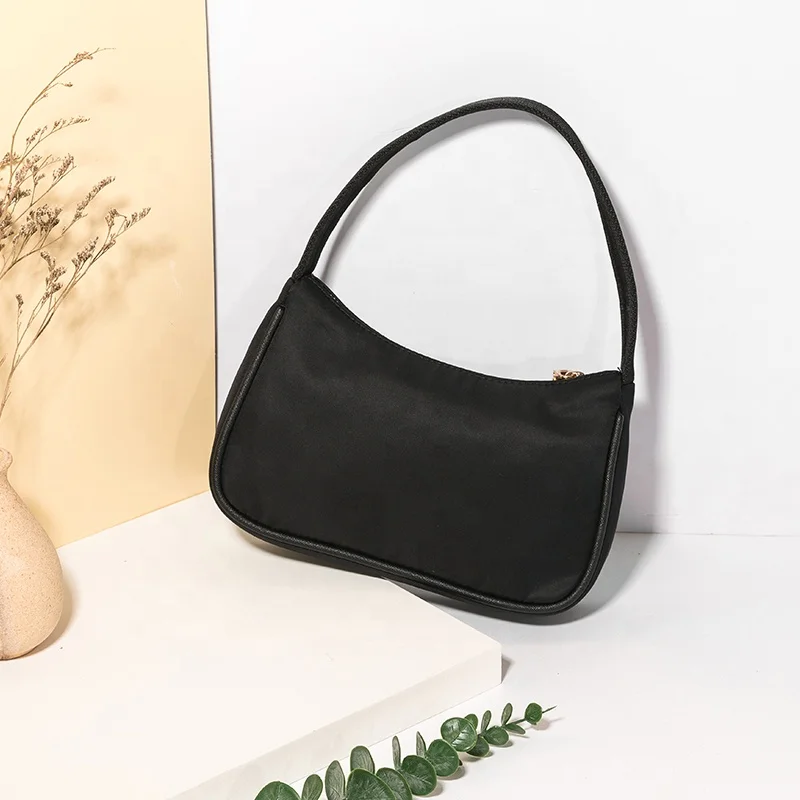 New literary retro armpit bag bagueteee simple female bag new trendy wild one-shoulder portable bag