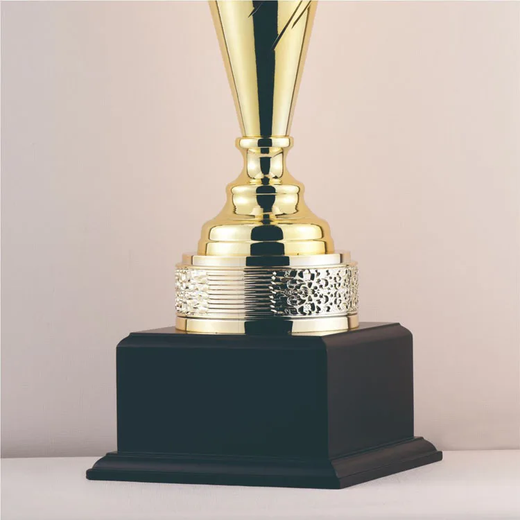 sport trophies personnalis and football awards metal gold sport trophy cup custom 520mm soccer football champions league trophy