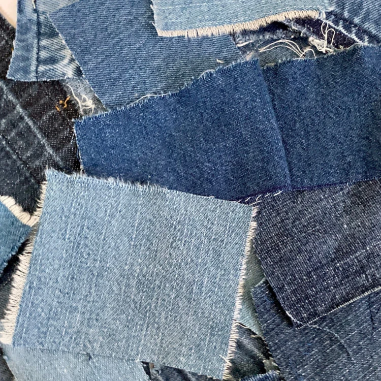 Wholesale stocklot lightweight 4 oz vintage distressed wahshed cotton summer no stretch denim fabric for jeans pants
