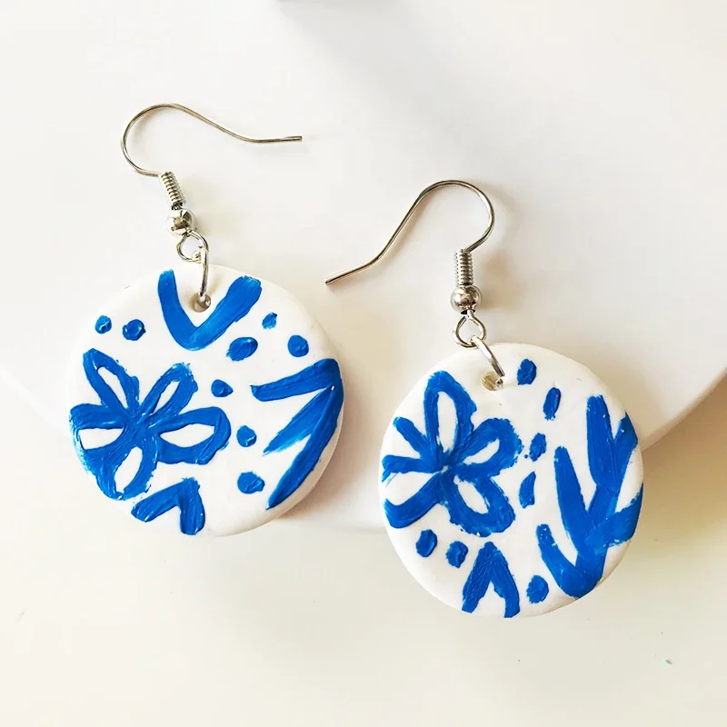 Fashion Vintage Blue And White Porcelain Wave Handmade Soft Polymer Clay Earrings Geometric Minimalist Art Pendant Jewelry