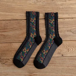 wholesale high quality harajuku cotton ladies Elegant flower autumn winter fancy socks Korean retro tube cozy socks for women