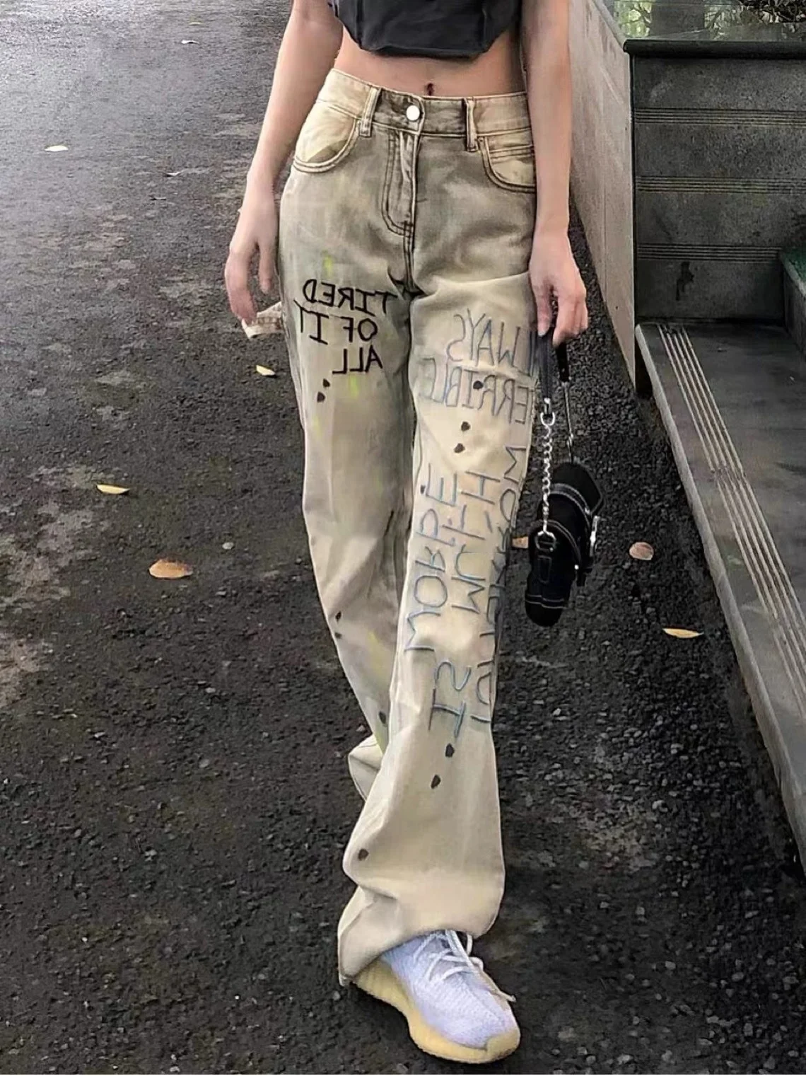 2023 new printed European and American girls red elastic jeans trousers manufacturers wholesale