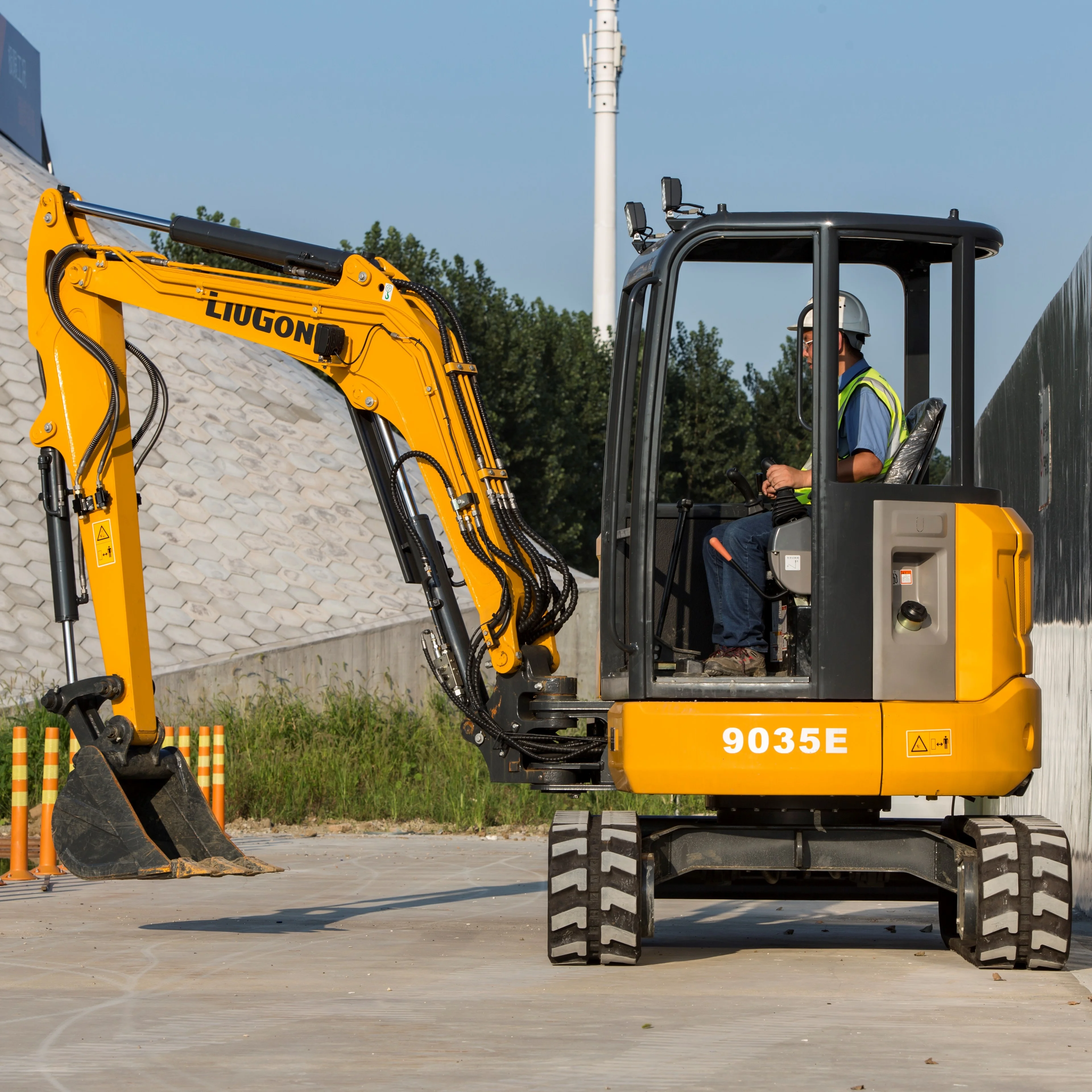LiuGong 3.5 ton CLG9035E (EU Stage IIIA)  Mini Hydraulic Excavator