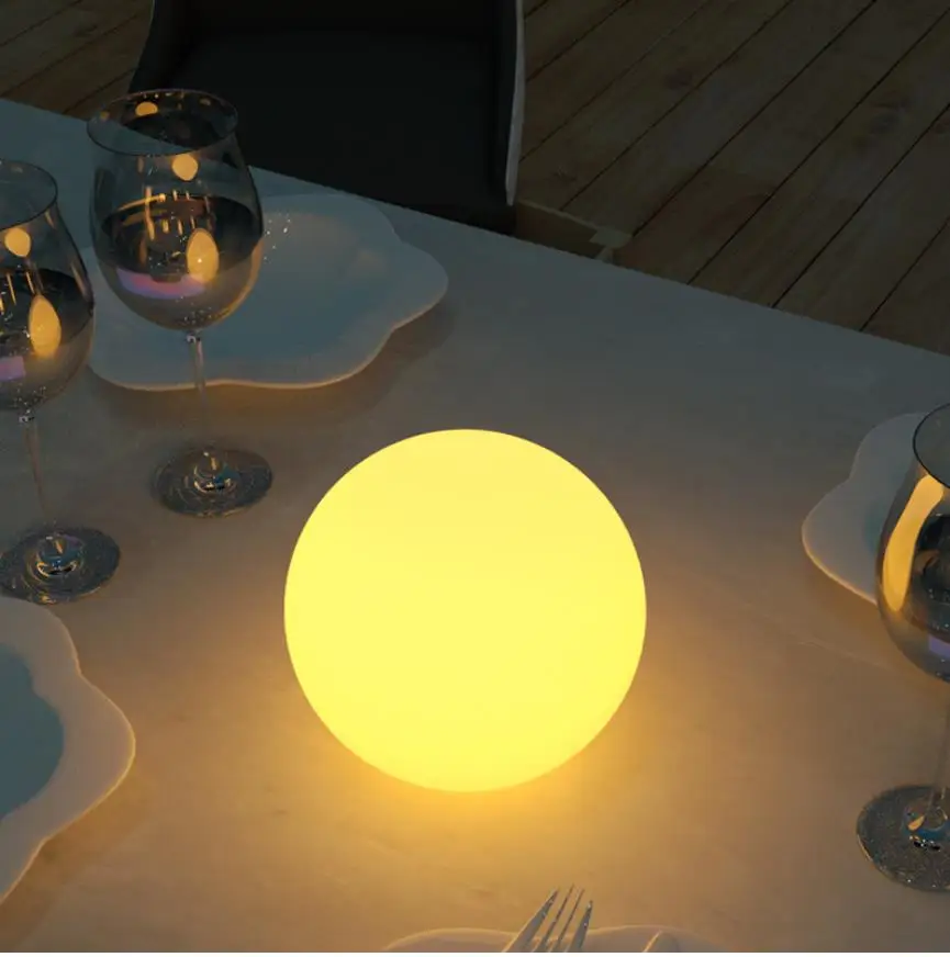 Custom PE Cordless Full RGB Color Changing Outdoor Waterproof Floating Swimming Pool Garden Round Magic LED Moon Light Ball 15CM