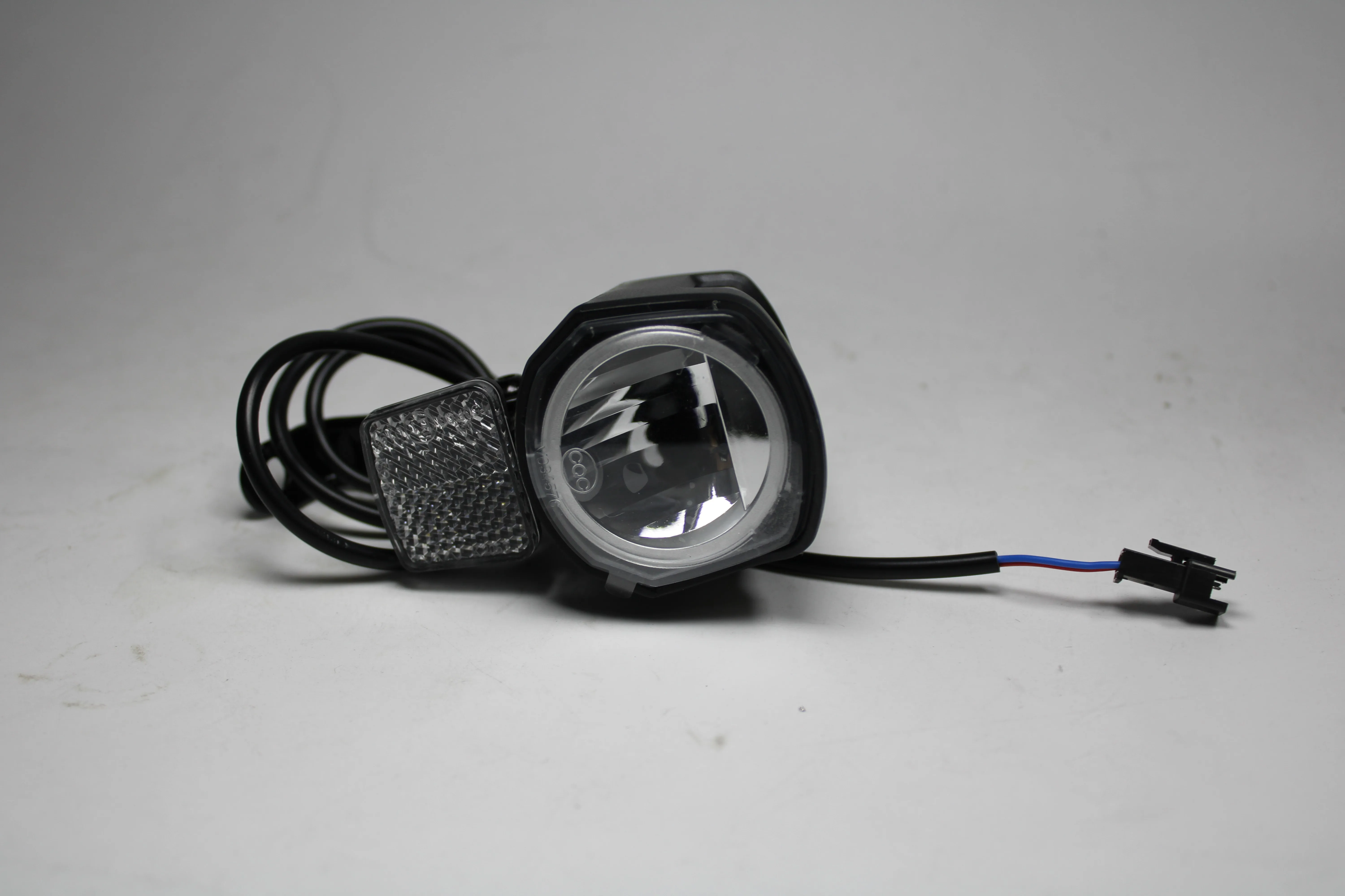 Electric Bicycle Headlights Waterproof rating bike front light Equipment bike accessories bicycle