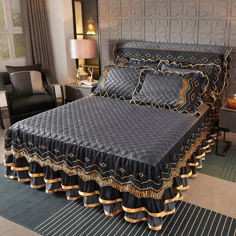 Bed Spread Home Soft Bedding Set Embroidery Thickened Cotton Velvet Bedspreads  Bed Skirt Set