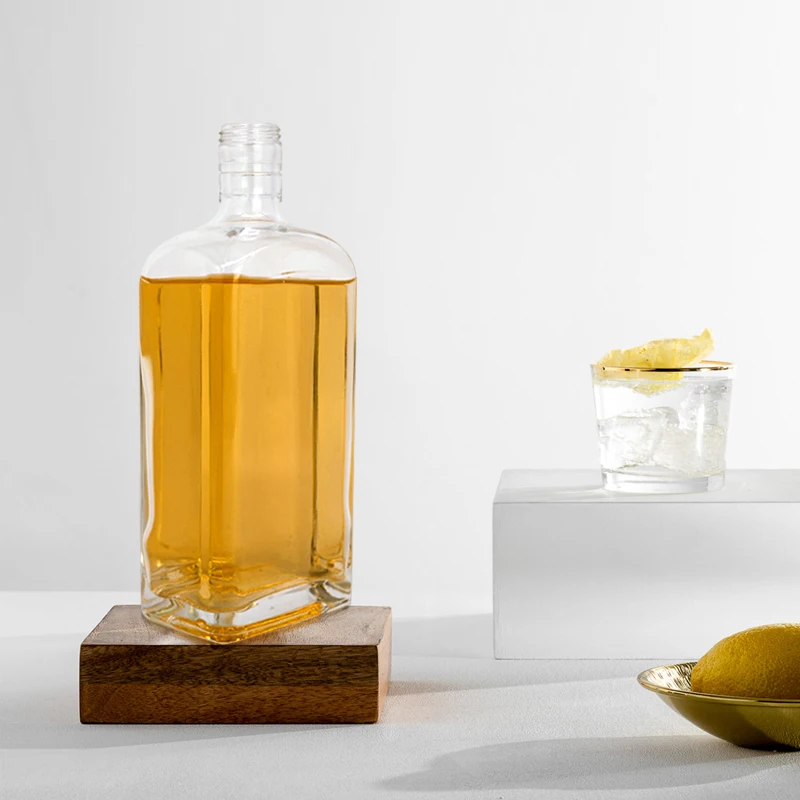Best Selling Whiskey Decanter Vodka Bottle wholesale bourbon whiskey glass bottle